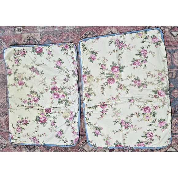 2-Vintage Laura Ashley Floral Patchwork Quilt Pillow Shams Standard CottageCore - Picture 7 of 8